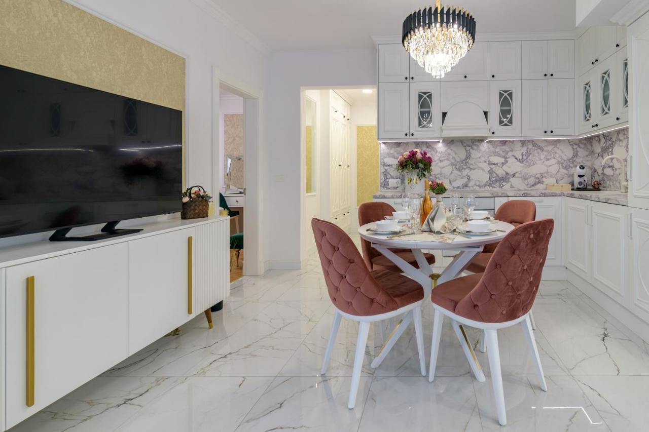 Лукс На Море Luxury Apartment In Downtown With Garage Varna Exteriér fotografie