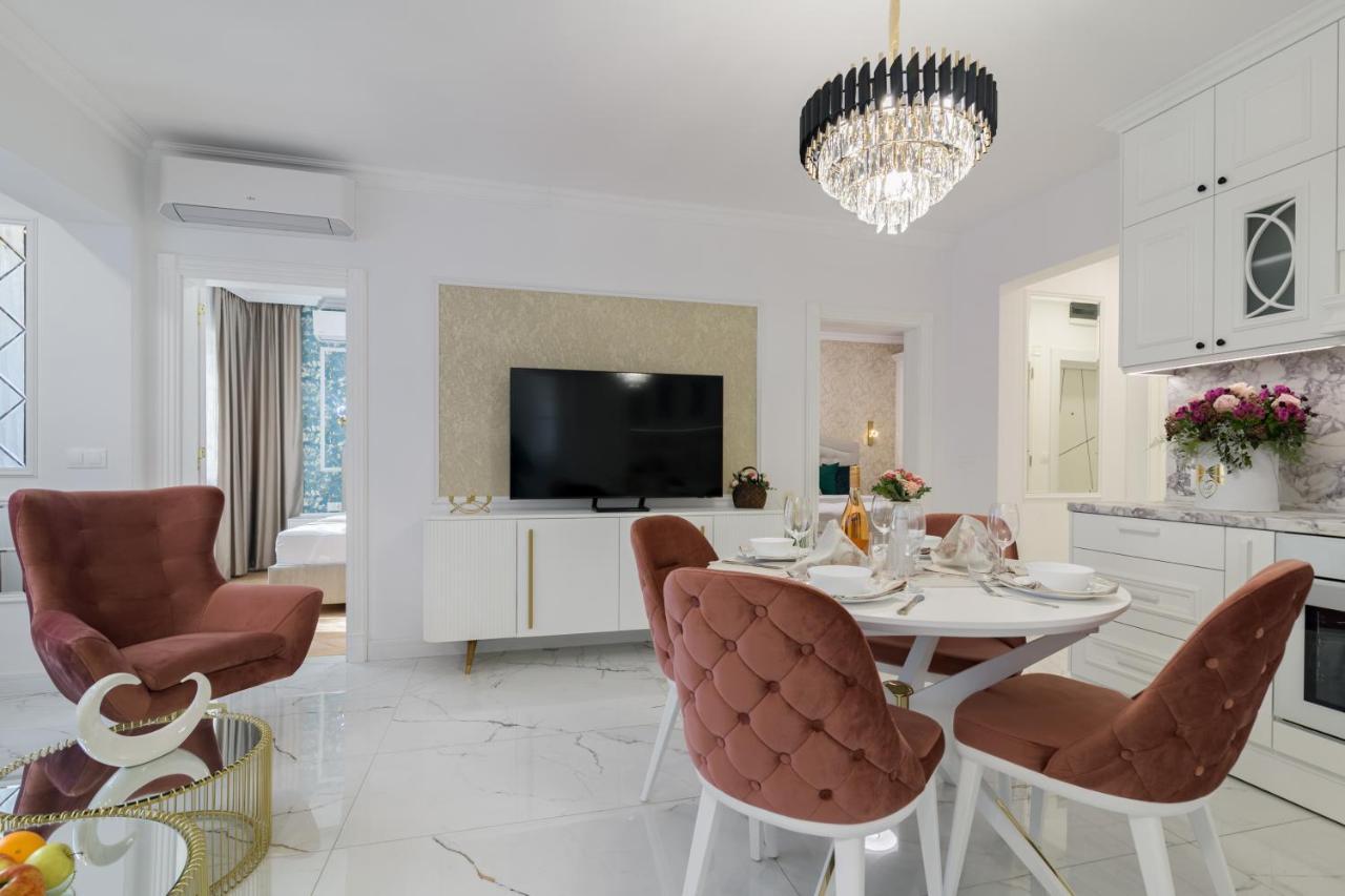 Лукс На Море Luxury Apartment In Downtown With Garage Varna Exteriér fotografie
